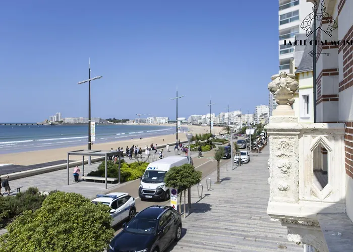 Des Palmiers لي سابلِ دولونْ