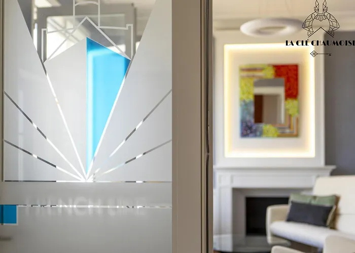 Des Palmiers Villa *