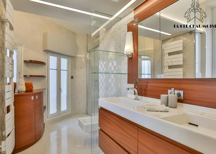 Des Palmiers Villa *